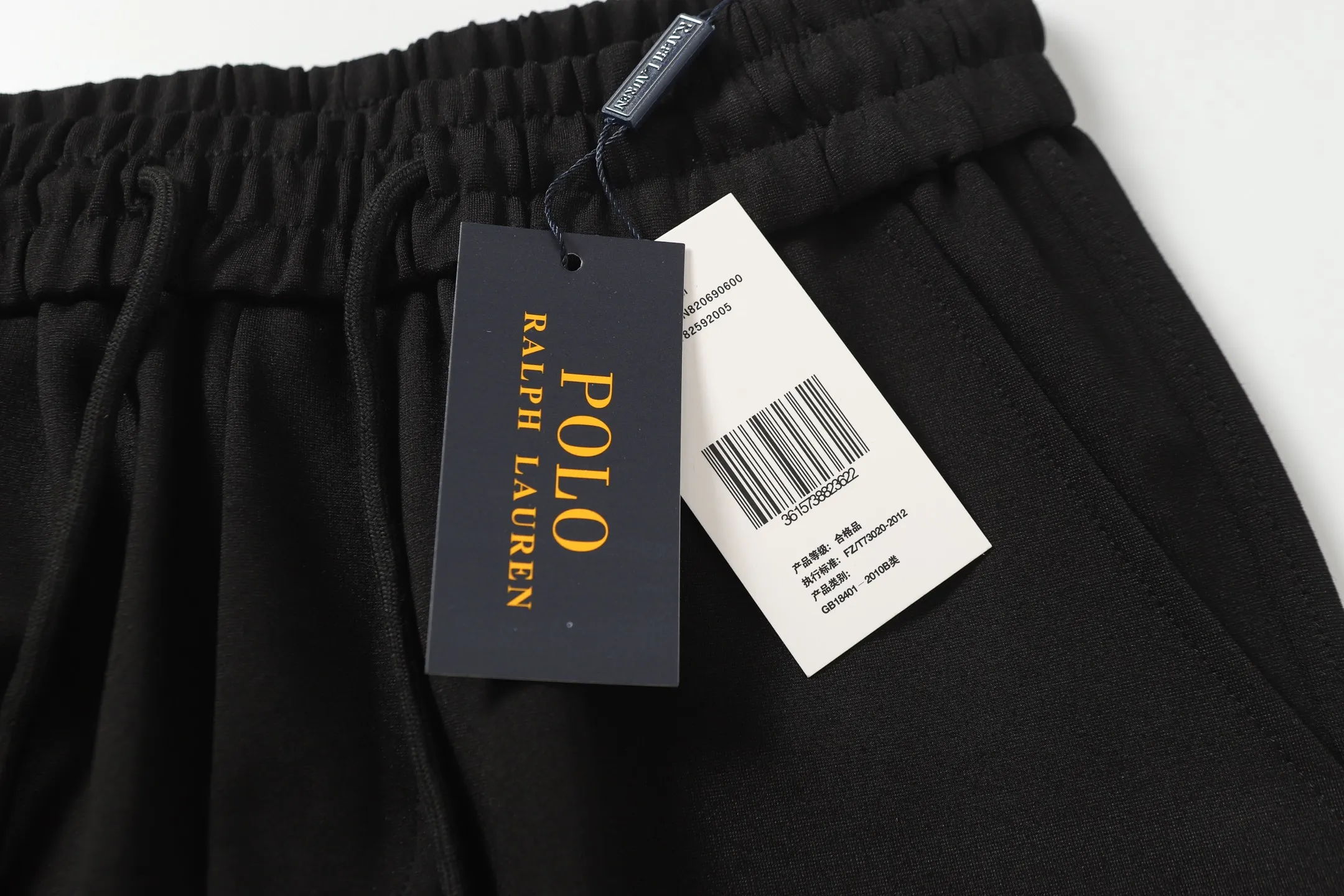 P260 🔥50ss new product Paul Ralph Lauren trousers, original counter casual, with knitting, luxury classic brand original LOGO accessories, counter best-selling style, very comfortable to wear, low-key yet luxurious, very classy to wear. Needless to say, the trousers style and tailoring, the upper body is exquisite and vivid👍High-end first-class top quality materials, truly palace-level casual pants, made of Turkish cotton ✂️The quality is outstanding. After heavy washing, the pants are very soft and not picky. The upper body is absolutely stylish and extremely luxurious. Size: S.M.L.XL.XXL
